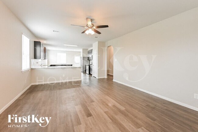 Foto del edificio - 24703 Lorenzo Glaze Trail