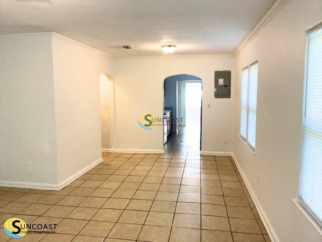 Building Photo - 478 W 58th St