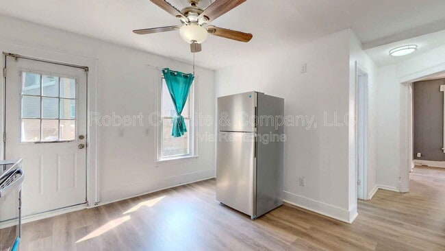 Building Photo - 31 William St