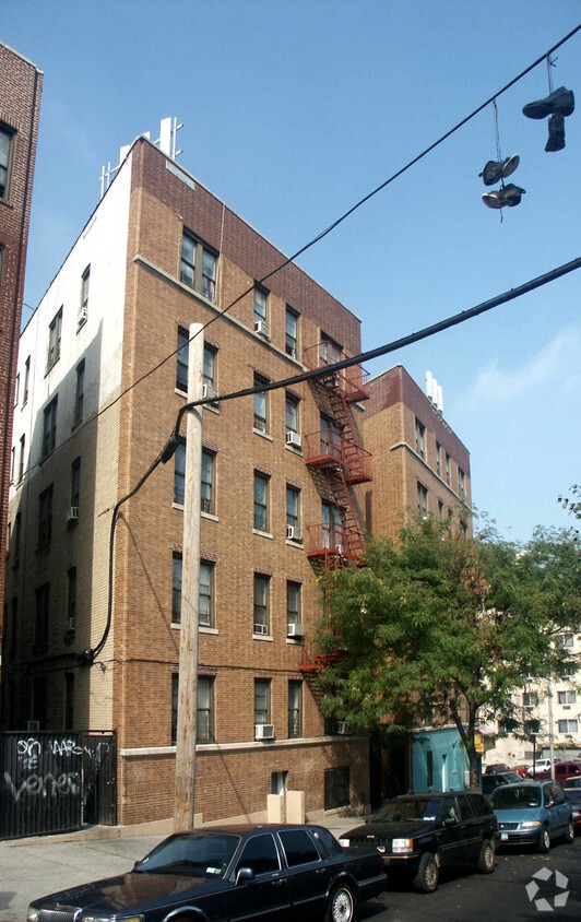 26472677 Sedgwick Ave, Bronx, NY 10468 Apartments in Bronx, NY