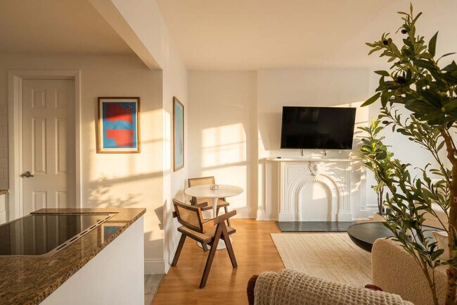 Foto del edificio - 336 W 46th St