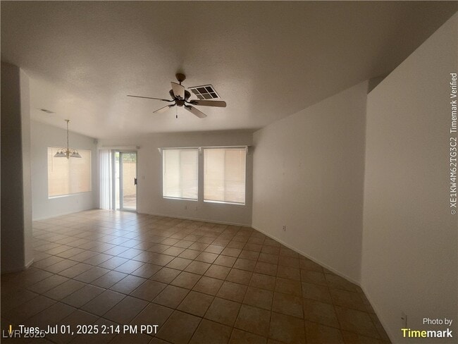 Building Photo - 5227 Portland Ct