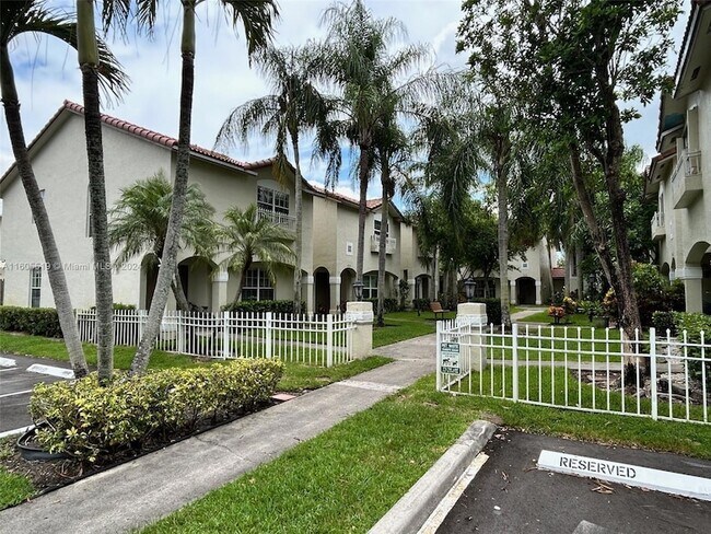 Building Photo - 617 NW 109th Ave