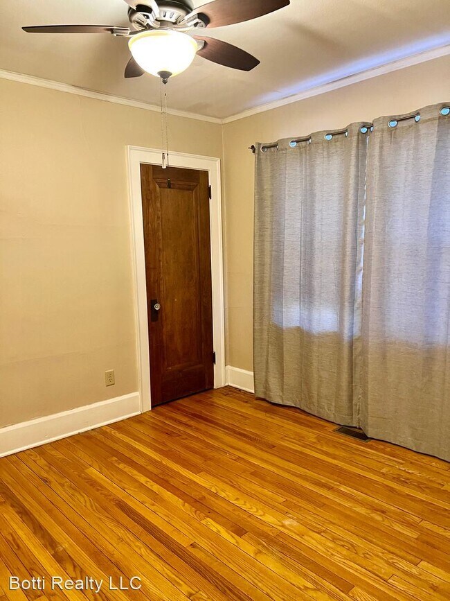 Building Photo - 2 br, 1 bath House - 1707 Grant Ave