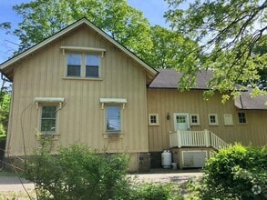 Building Photo - 501-511-511 Lane Gate Rd