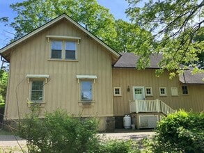 Building Photo - 501-511-511 Lane Gate Rd