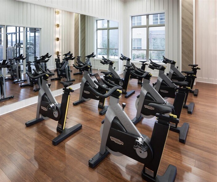 The Lofts at Palisades Apartments