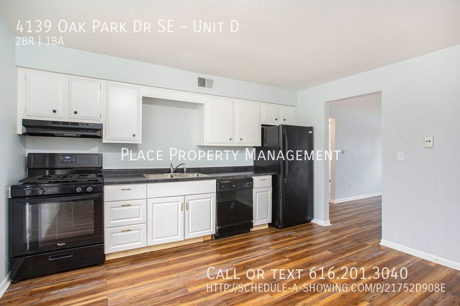 Foto principal - 4139 Oak Park Dr SE