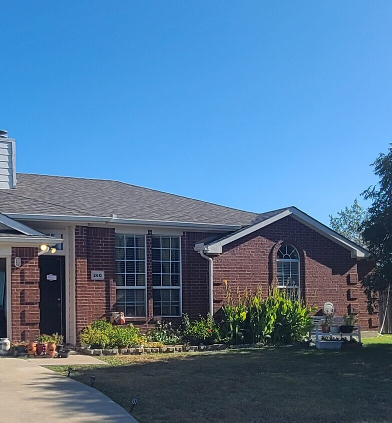 Foto principal - 260 Tolleson Ct