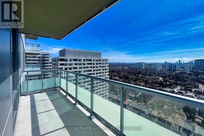 Photo du bâtiment - 50 Dunfield Ave