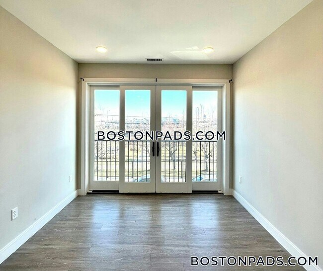 Foto del edificio - 340 Bremen St