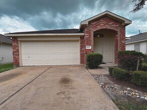 Building Photo - 18207 Hanover Glen Ln