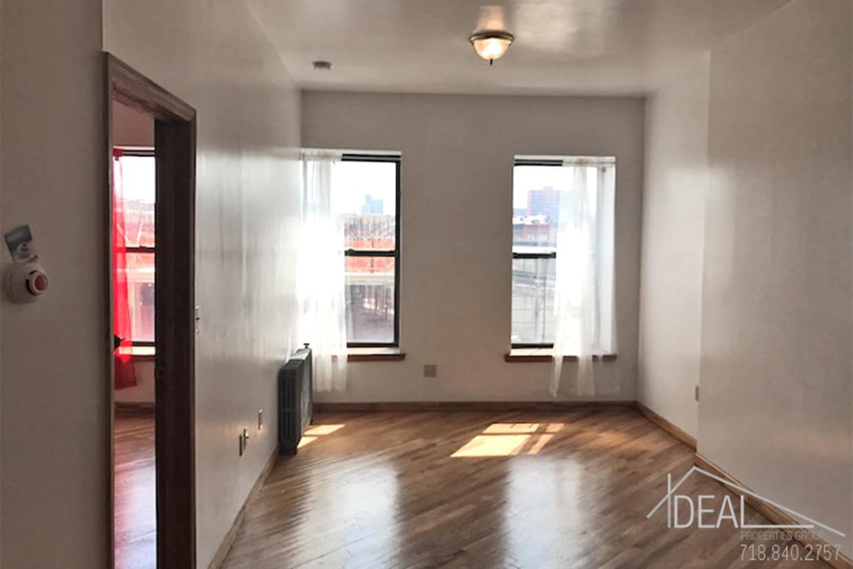 Primary Photo - Basic 1 Bedroom Apartment on Fulton Street