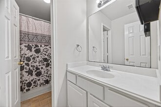 Building Photo - 6506 Signal Point Ln