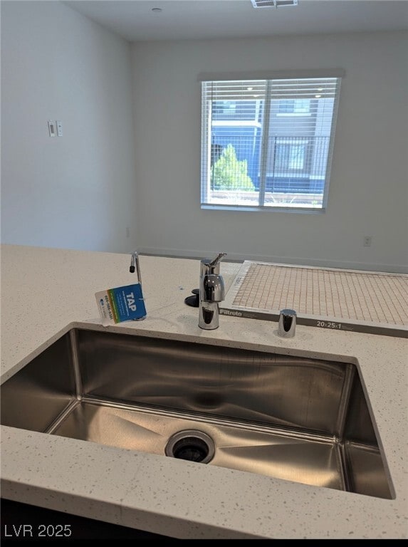 Building Photo - 6270 Foxes Dl St