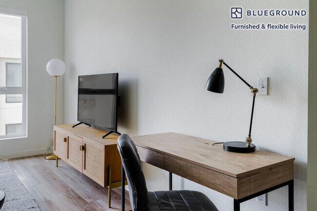 Foto del edificio - 22271 Foothill Blvd