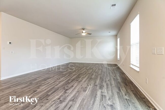 Building Photo - 473 Yoshino Cherry Dr