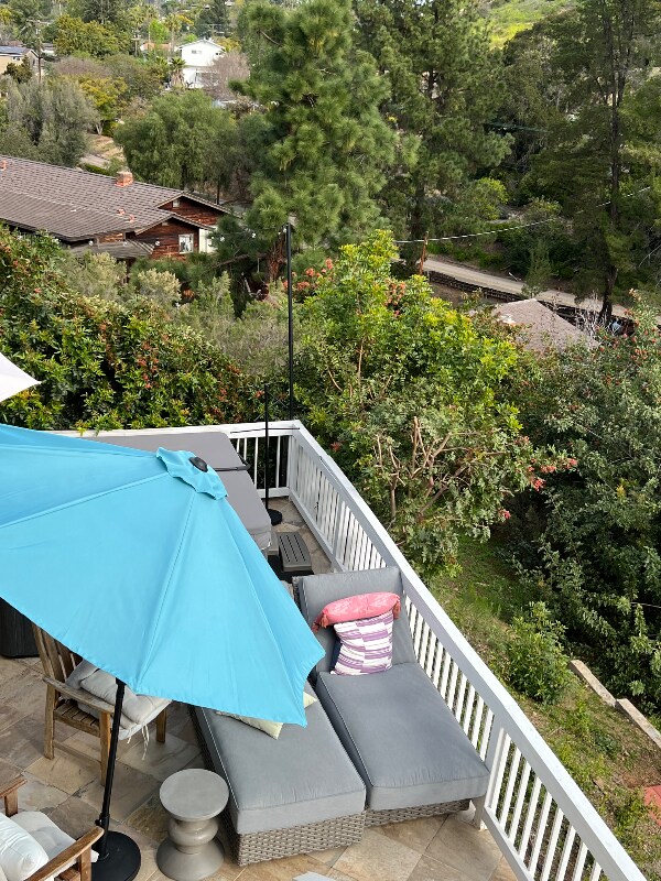 Foto del edificio - 4275 Crestview Dr