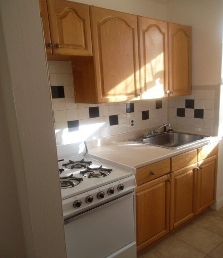 Foto del edificio - 108 Edgecombe Ave