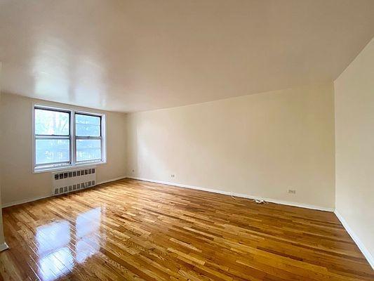 Building Photo - 2 bedroom in Bronx NY 10465