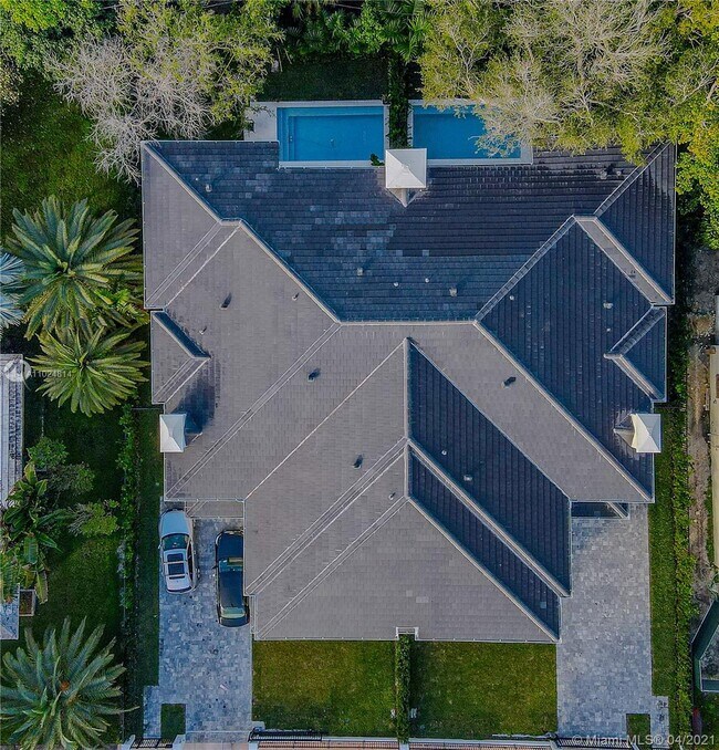 Building Photo - 3510 Segovia St