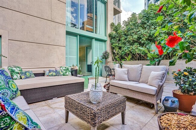 Foto del edificio - 3400 SW 27th Ave