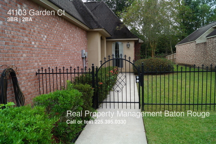 Primary Photo - 41103 Garden Ct