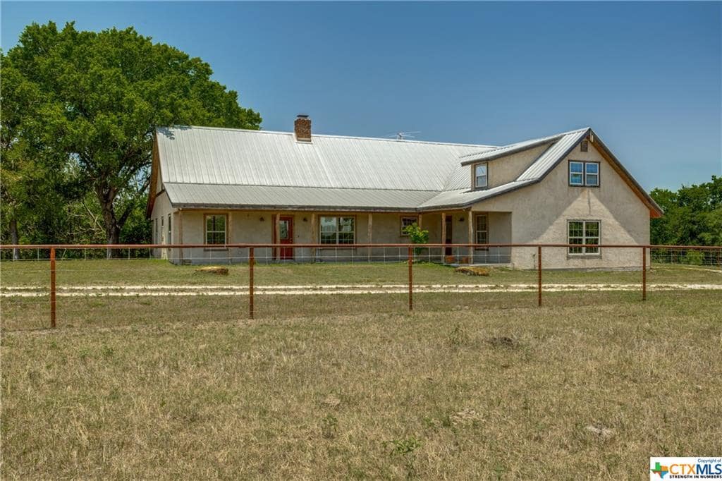 1520 Sherrill Rd, Kingsbury, TX 78638 House Rental in Kingsbury, TX