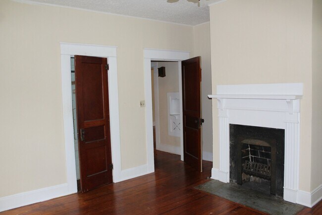 Foto del edificio - 420 N Green St