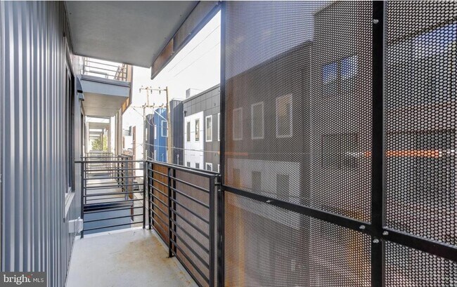 Foto del edificio - 2009 N Howard St