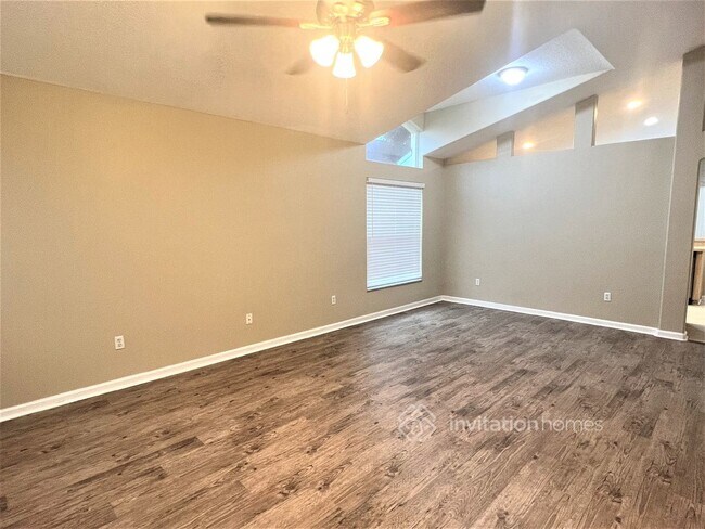 Building Photo - 2902 Egrets Landing Dr