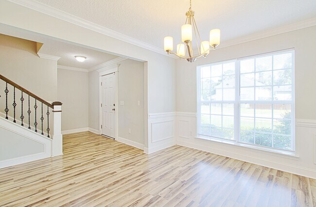 Building Photo - 172 Maggie Ln