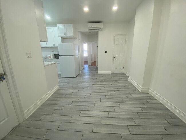 Separate Dining Area - 1219 30th Rd