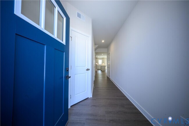 Foto del edificio - 10637 Pink Lily Ln