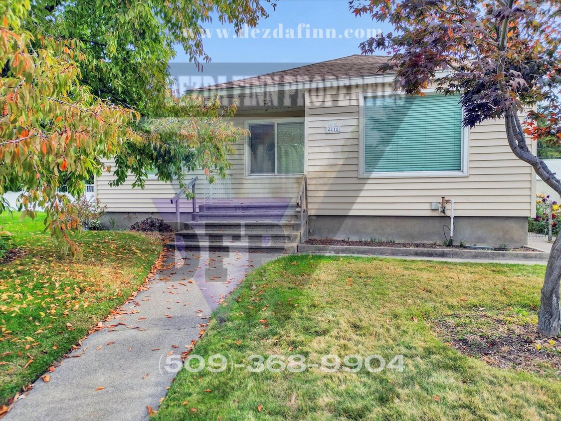 Primary Photo - Newly Renovated Shadle Park Charmer Availa...