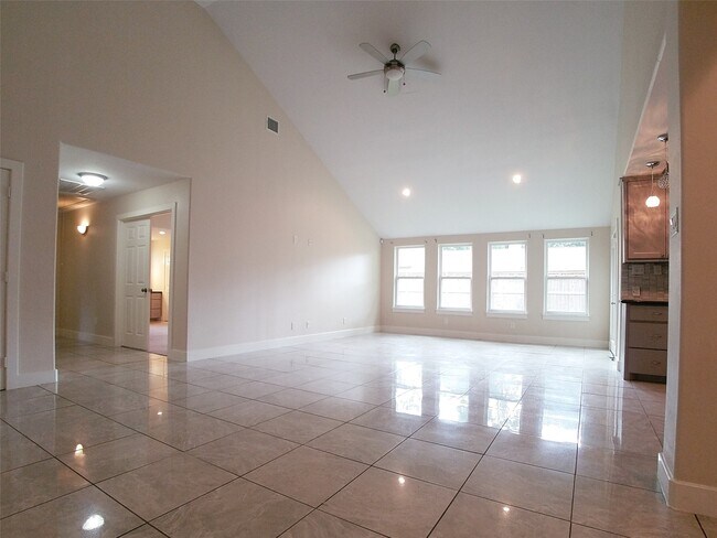 Building Photo - 7211 Wind Dale St