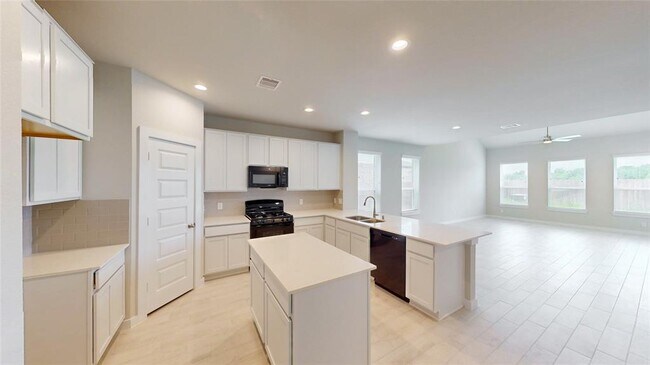 Foto del edificio - 333 Spruce Oak Ln