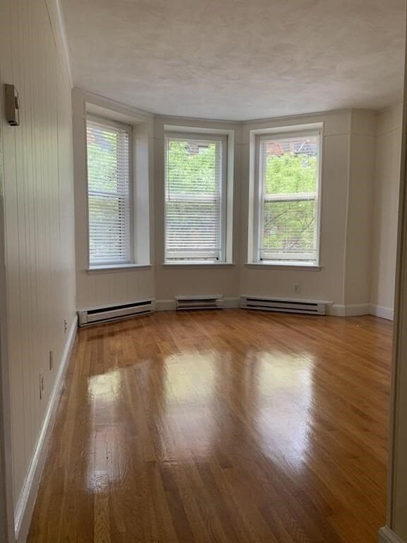Primary Photo - 263 Newbury St