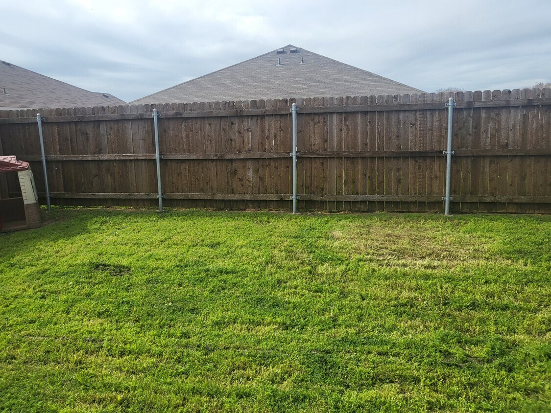Building Photo - 114 Pintail Dr