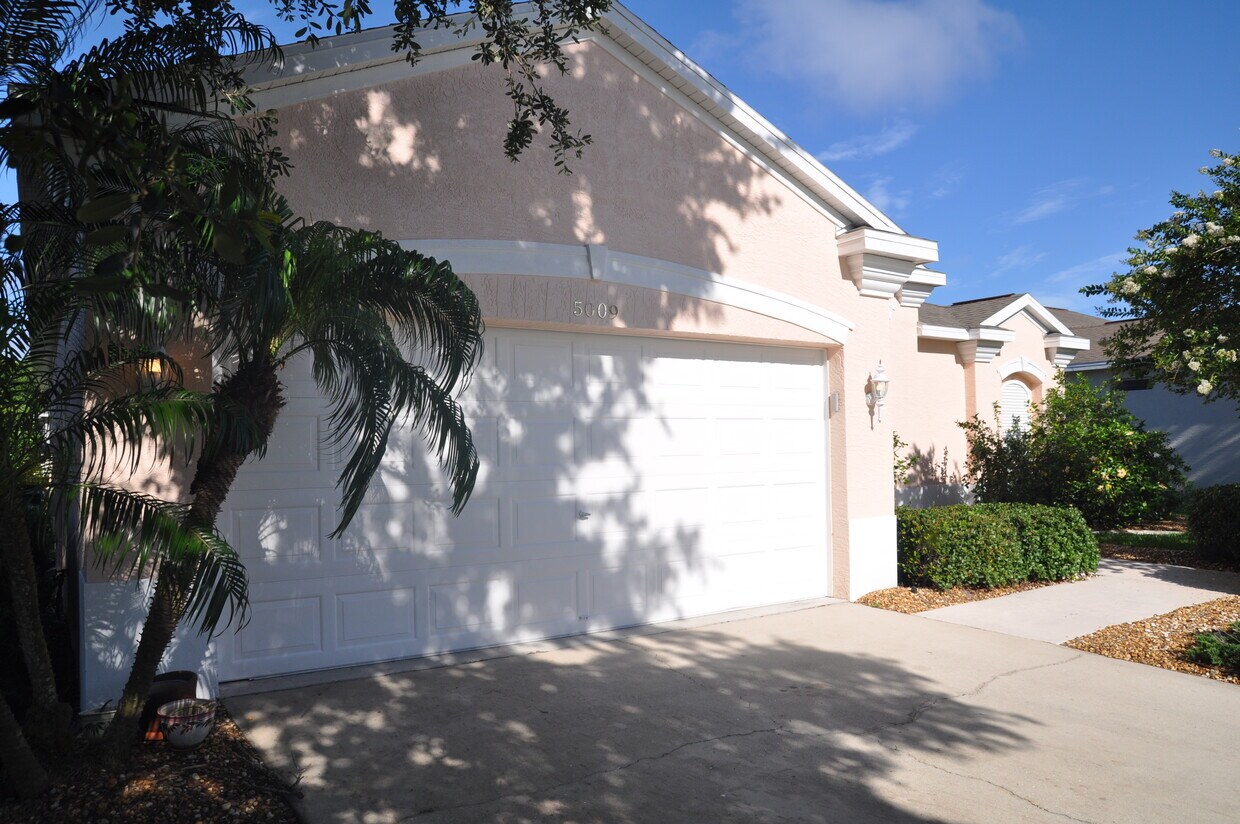 Foto principal - 5009 46th St W