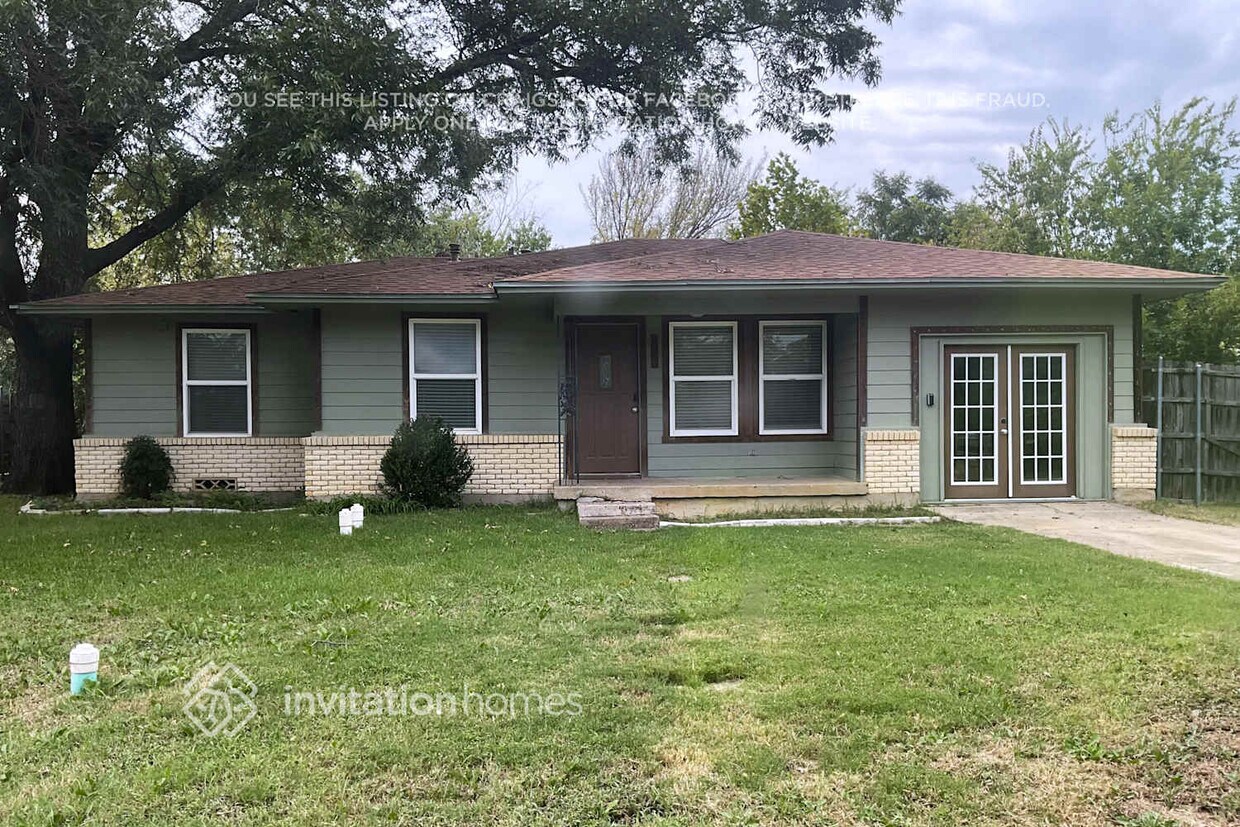 Foto principal - 303 N Cherry St
