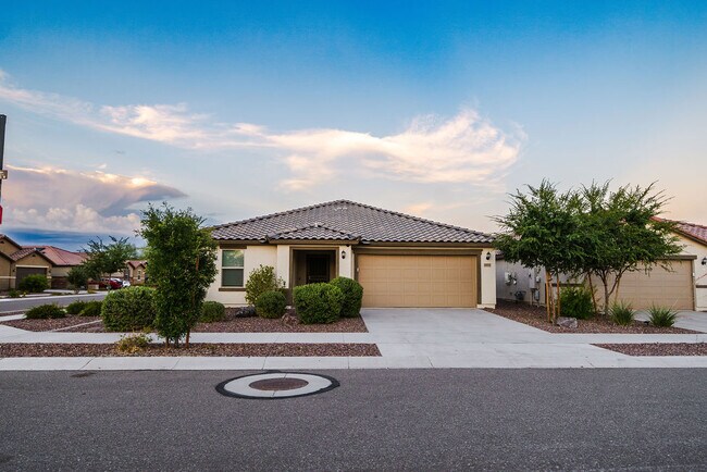 Foto del edificio - 26879 N 173rd Ln