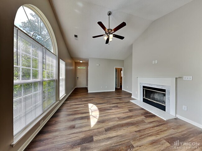 Foto del edificio - 11800 Mourning Dove Ln