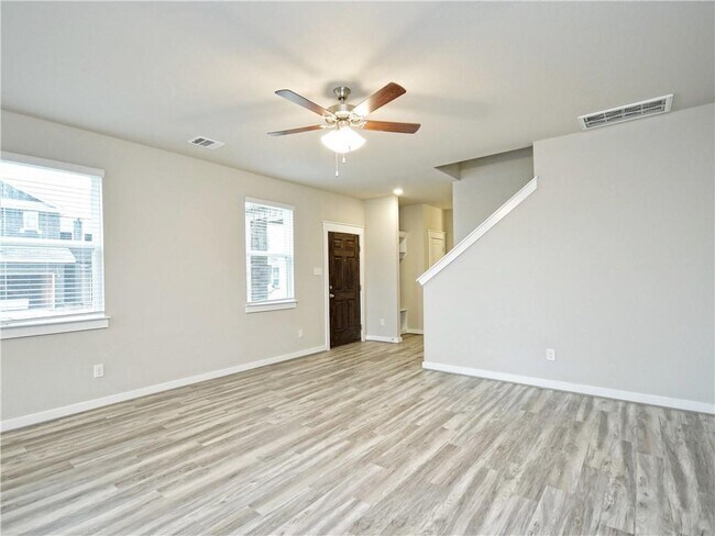 Building Photo - 17201 Leafroller Dr