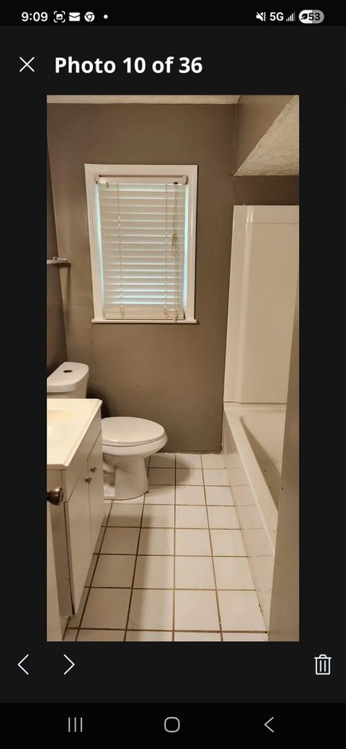 Building Photo - 4700 Farley Dr