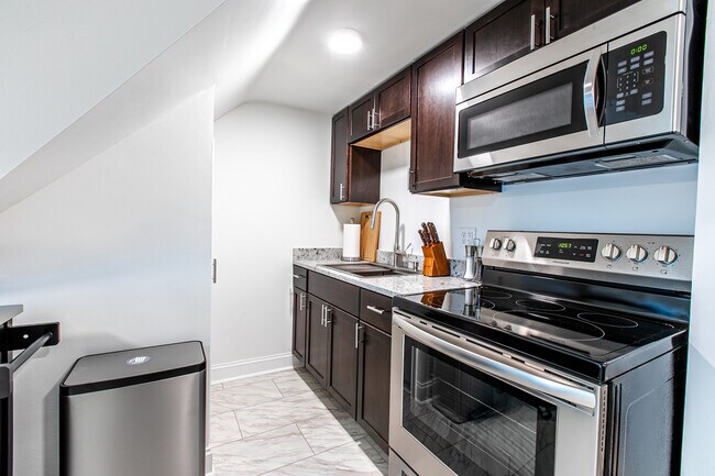kitchen - 5126 75th St
