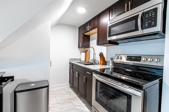 kitchen - 5126 75th St