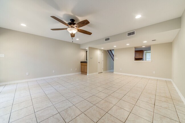 Foto del edificio - 2 Bedroom/2.5 Bath Bent Oak Subdivision