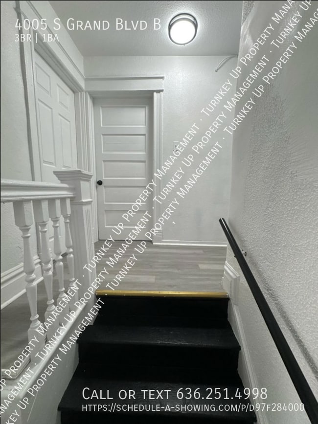 Foto del edificio - 4005 S Grand Blvd