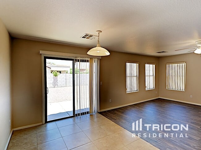 Building Photo - 45554 W Ranch Rd